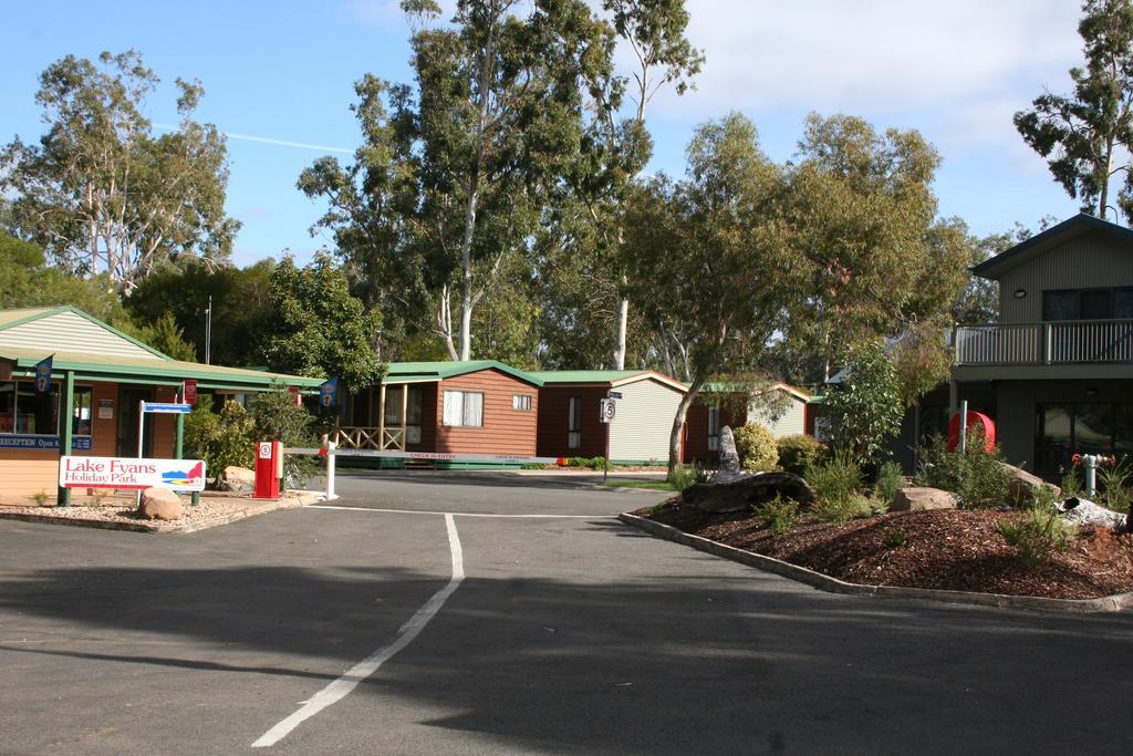 Lake Fyans Holiday Park エクステリア 写真