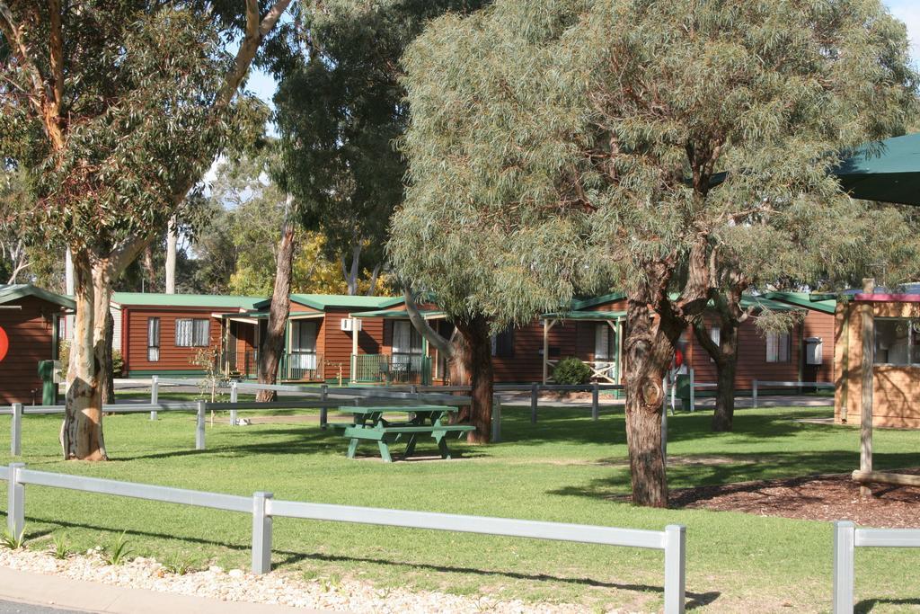 Lake Fyans Holiday Park エクステリア 写真